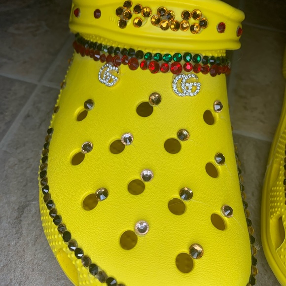 Custom Crocs - Picture 3 of 5